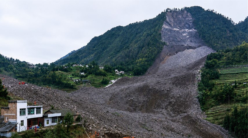 Emergency Slope Monitoring at the Junlian Landslide in Sichuan