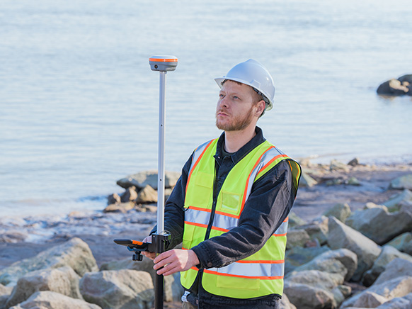 GNSS-Empfänger mit dem Satellitenkorrekturdienst Pointsky