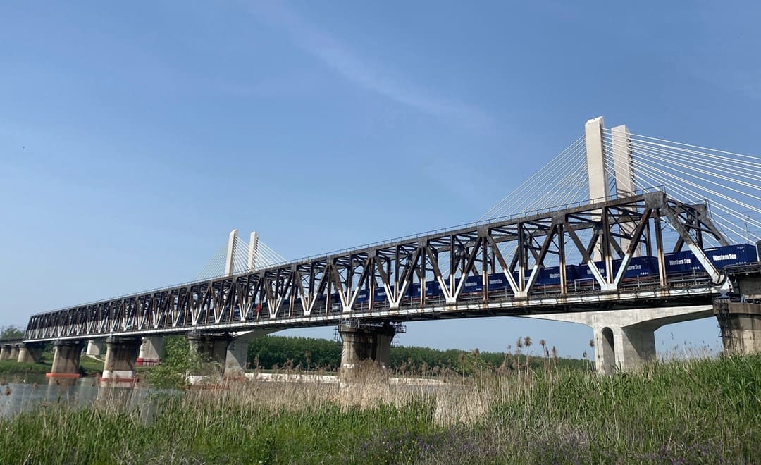 Huaihe river railway bridge in Bengbu, China